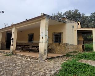 Vista exterior de Casa o xalet en venda en Pozoblanco amb Jardí privat i Traster