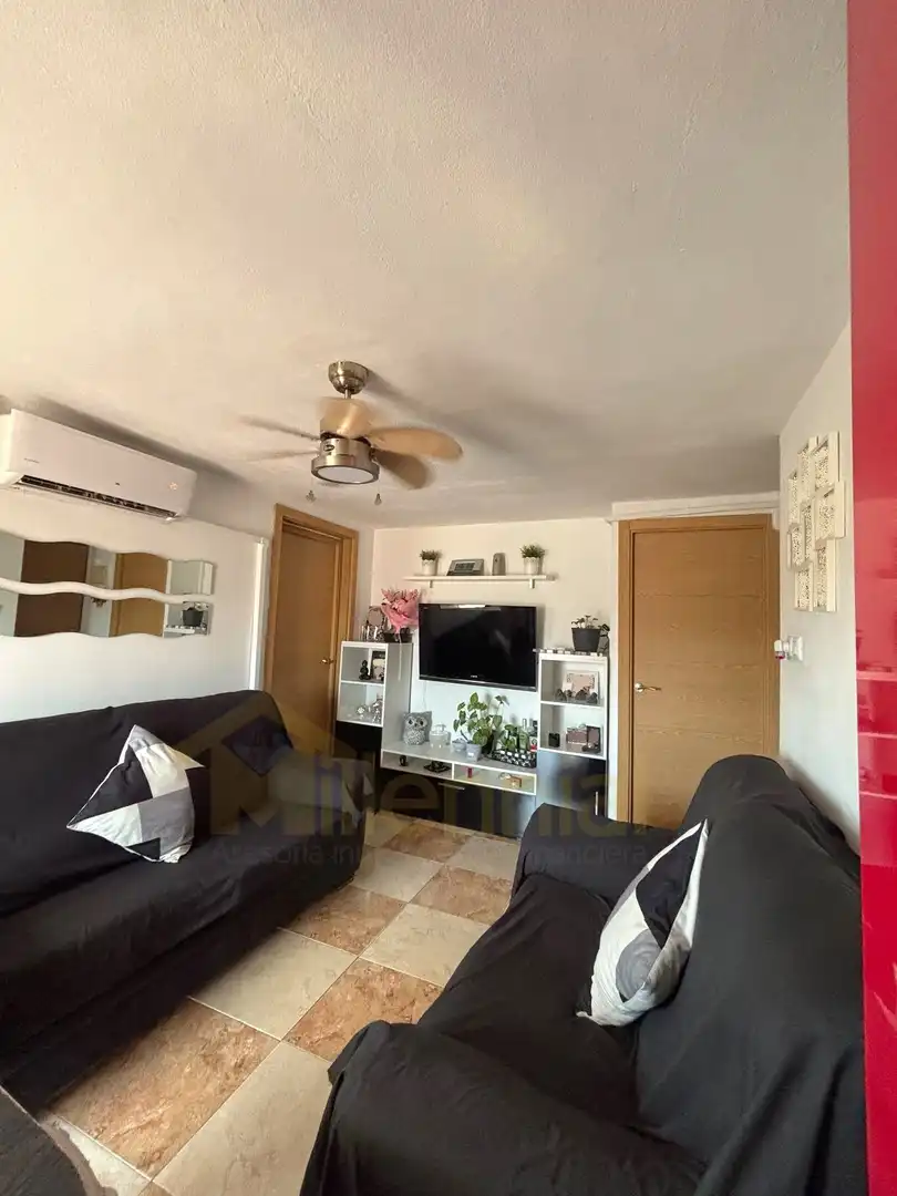 Living room of Flat for sale in Sevilla