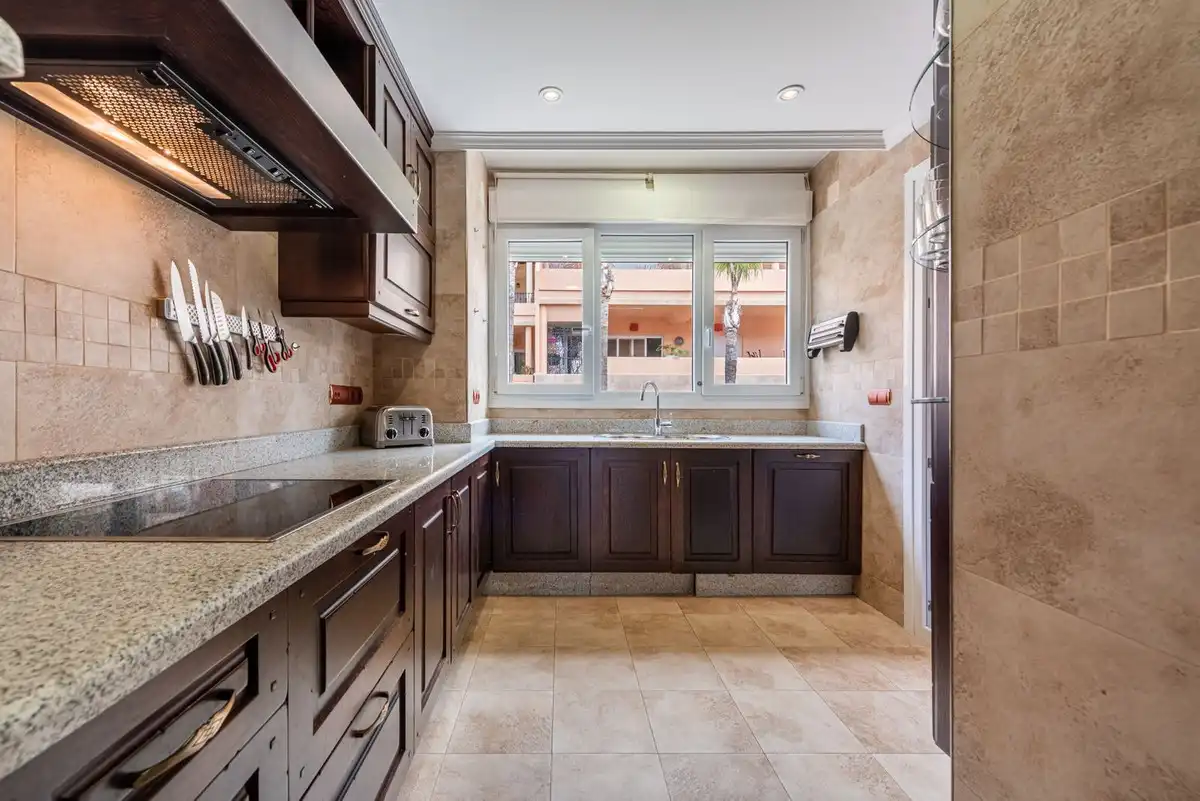 Maisonette mit Aufzug zum Verkauf in Nueva Andalucía, imagen 12