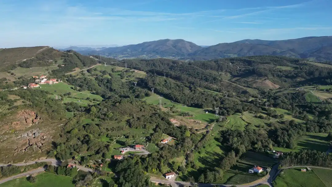 Vista exterior de Residencial en venta en Udías, Cantabria