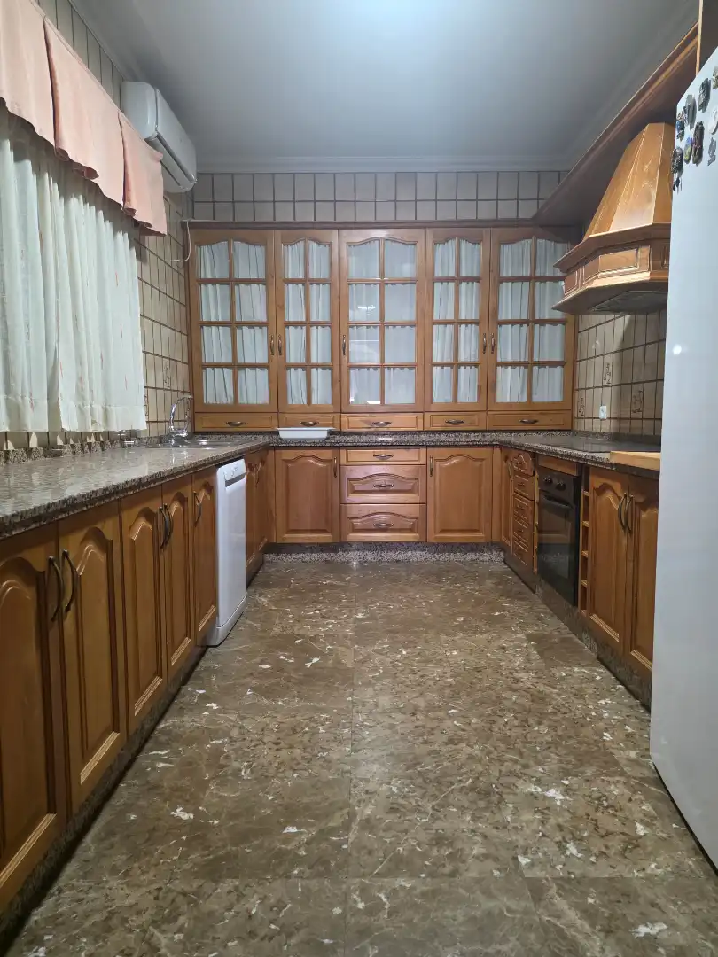 Küche von Wohnung zur Miete in Utrera mit Möbliert