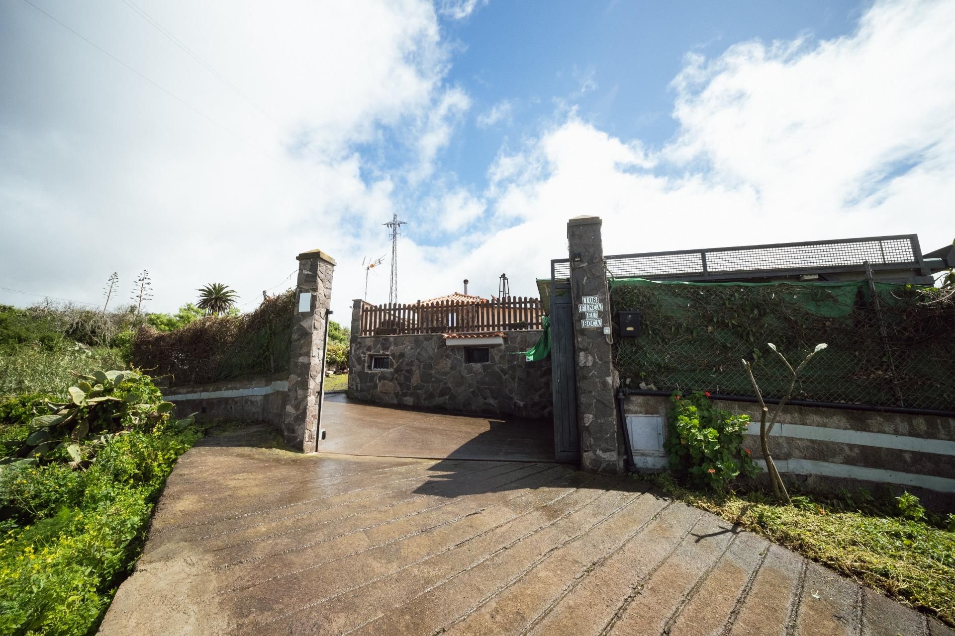 Außenansicht von Country house zum Verkauf in El Sauzal