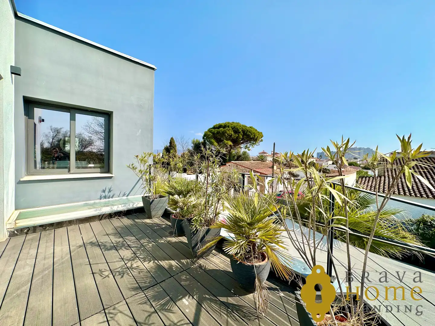 Terrasse von Haus oder Chalet zum Verkauf in Empuriabrava mit Klimaanlage, Heizung und Privatgarten