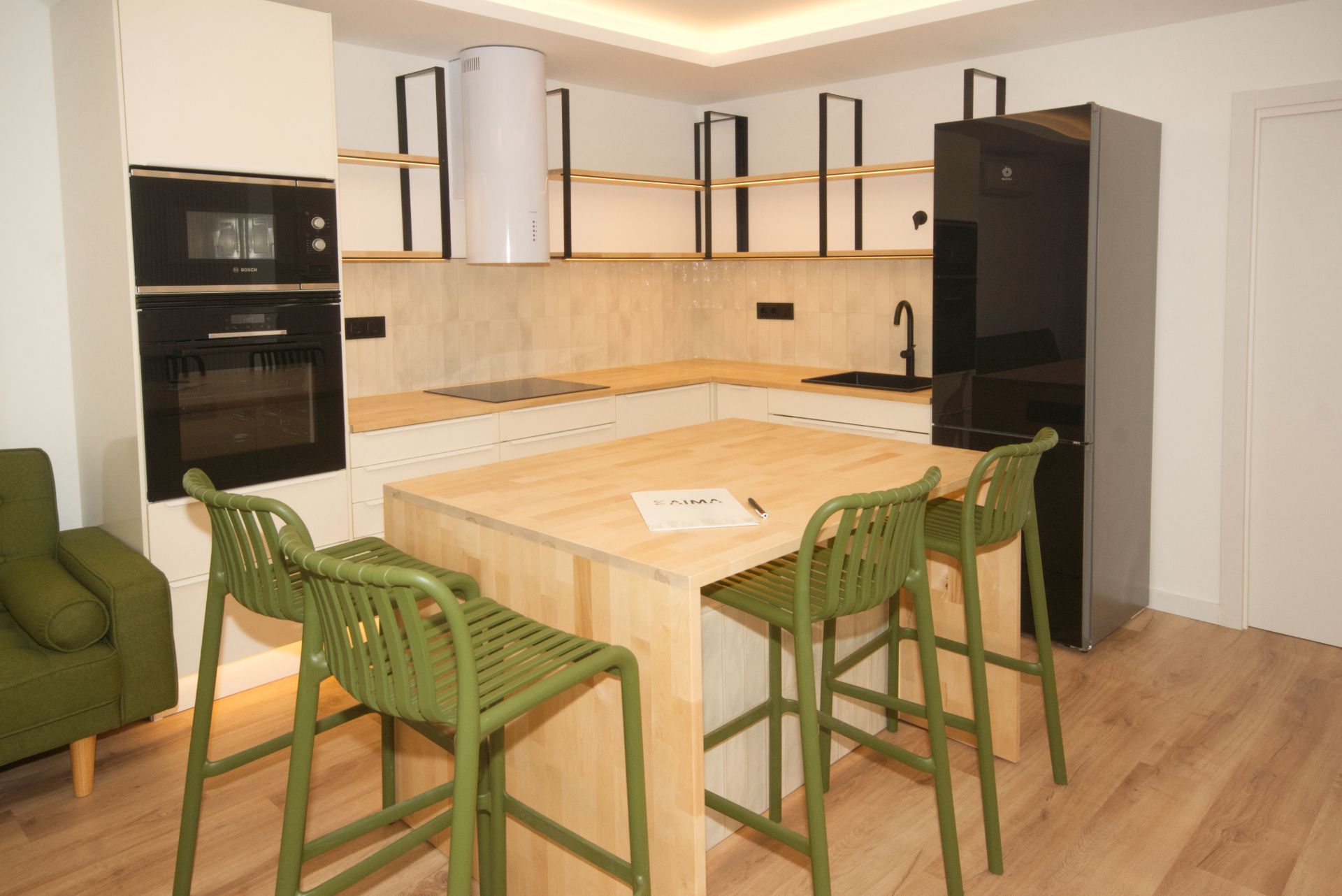 Cuina de Pis en venda en  Barcelona Capital amb Aire condicionat, Calefacció i Moblat