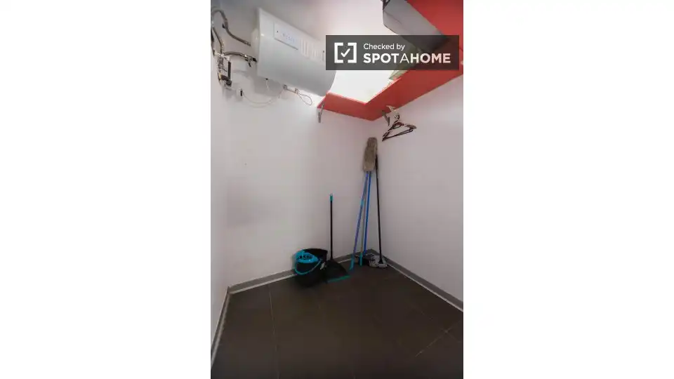 Appartement avec terrasse à louer à Barrio de la Luz, imagen 5