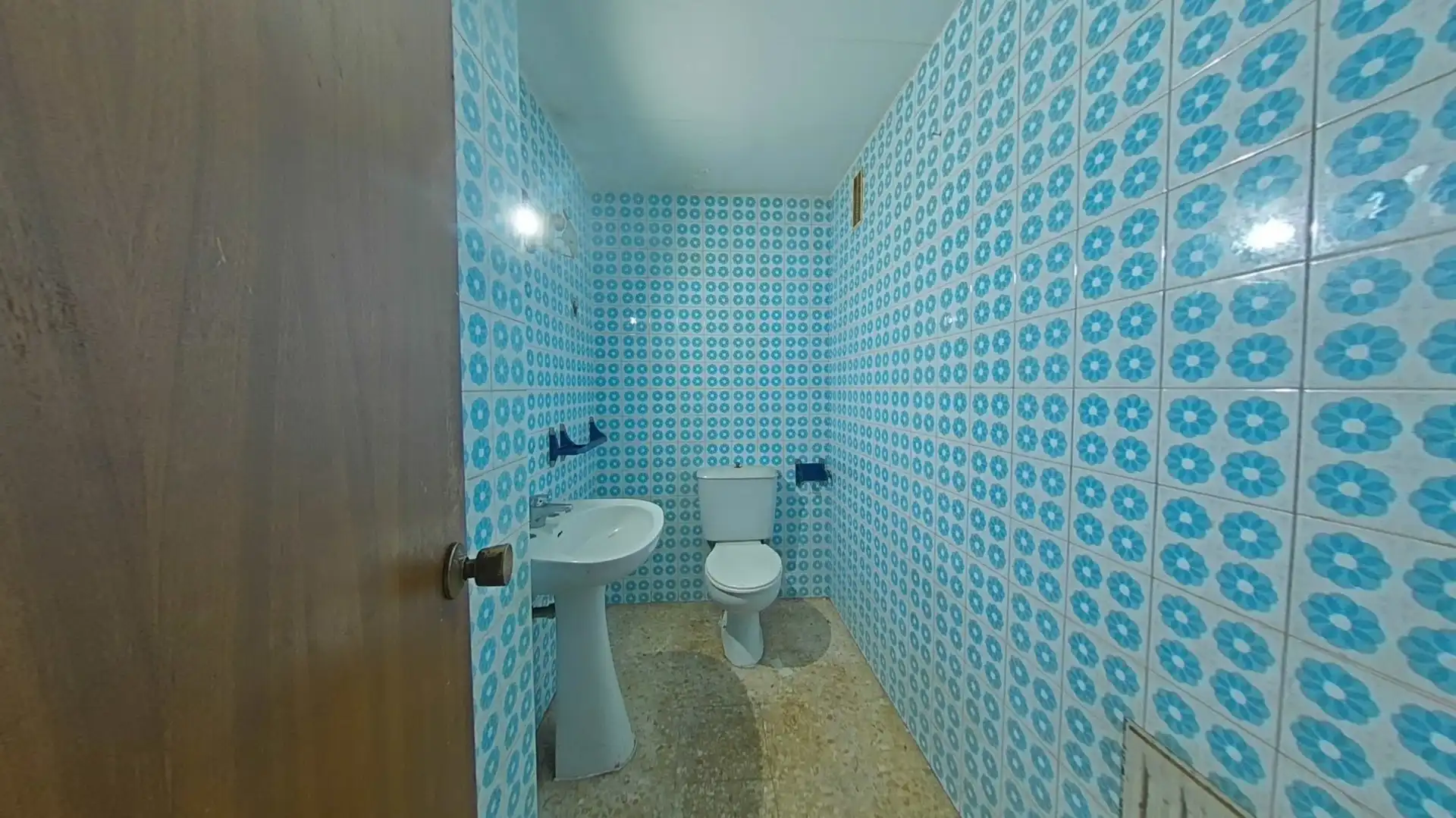 Baño de Piso en venta en Madrid con Balcón