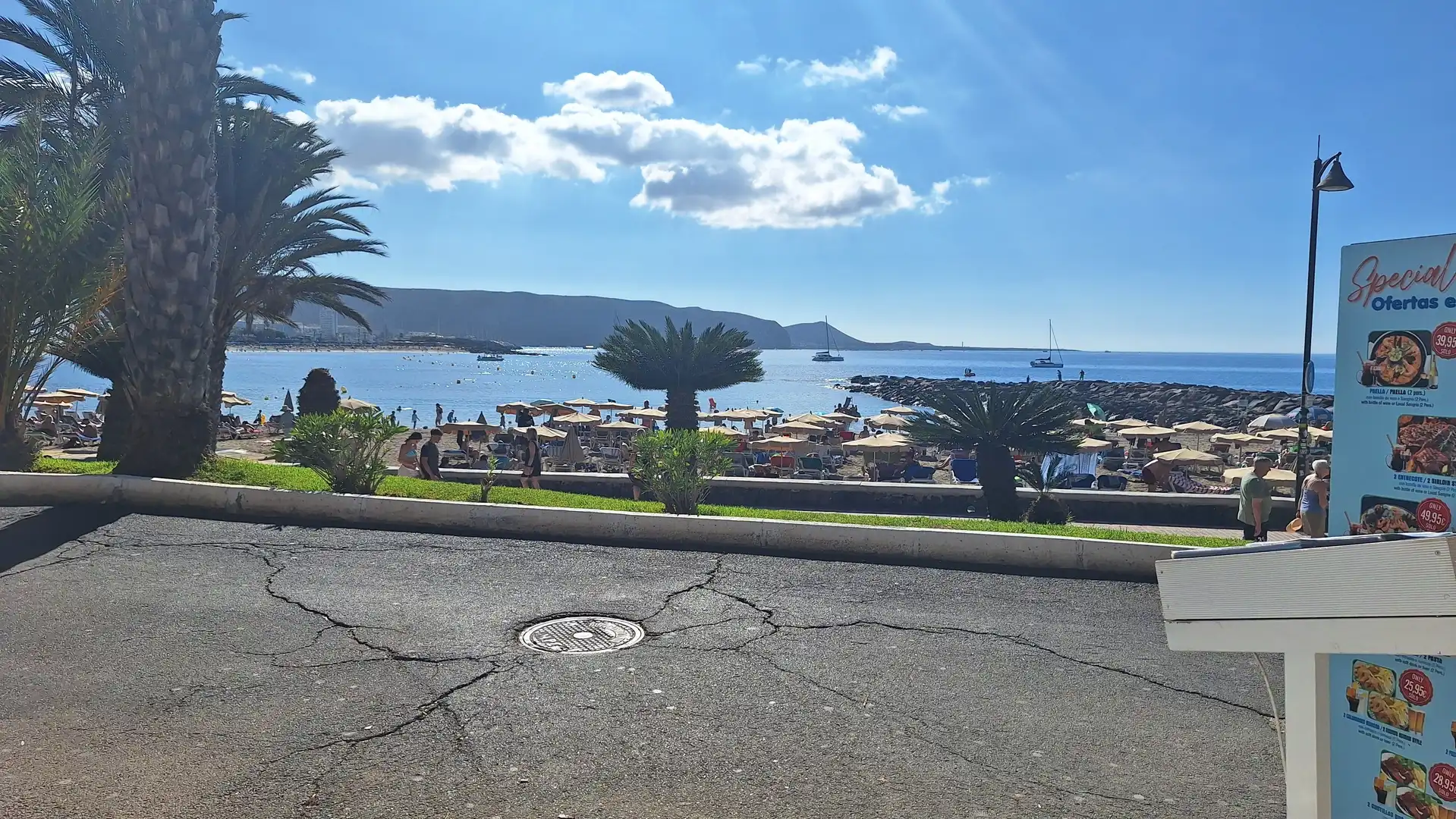 Vista exterior de Piso en venta en Arona con Aire acondicionado, Jardín privado y Terraza