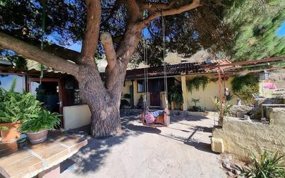 Vista exterior de Finca rústica en venda en Santa Brígida amb Jardí privat, Terrassa i Traster