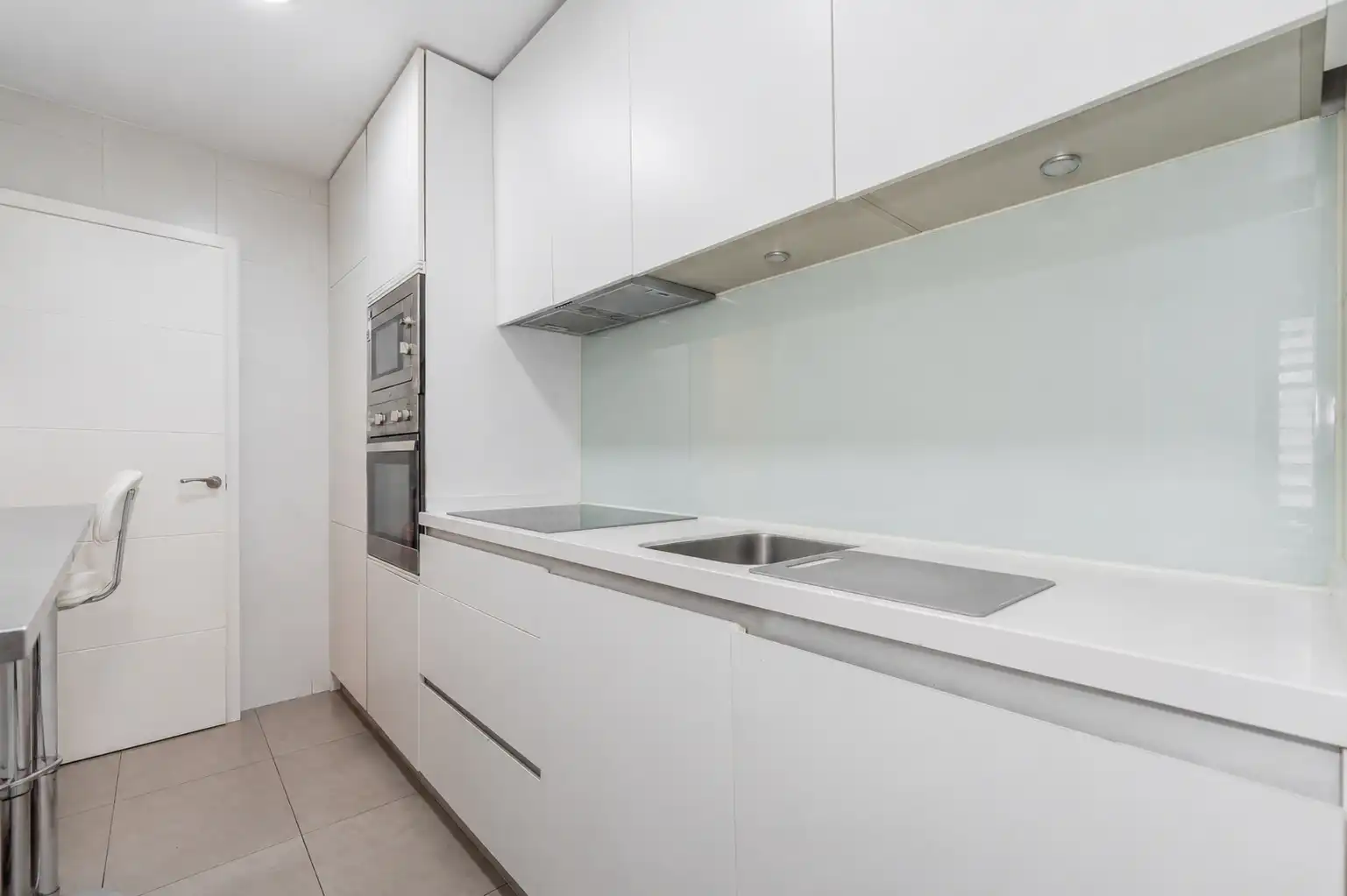 Cocina de Dúplex en venta en Las Rozas de Madrid con Aire acondicionado, Calefacción y Trastero