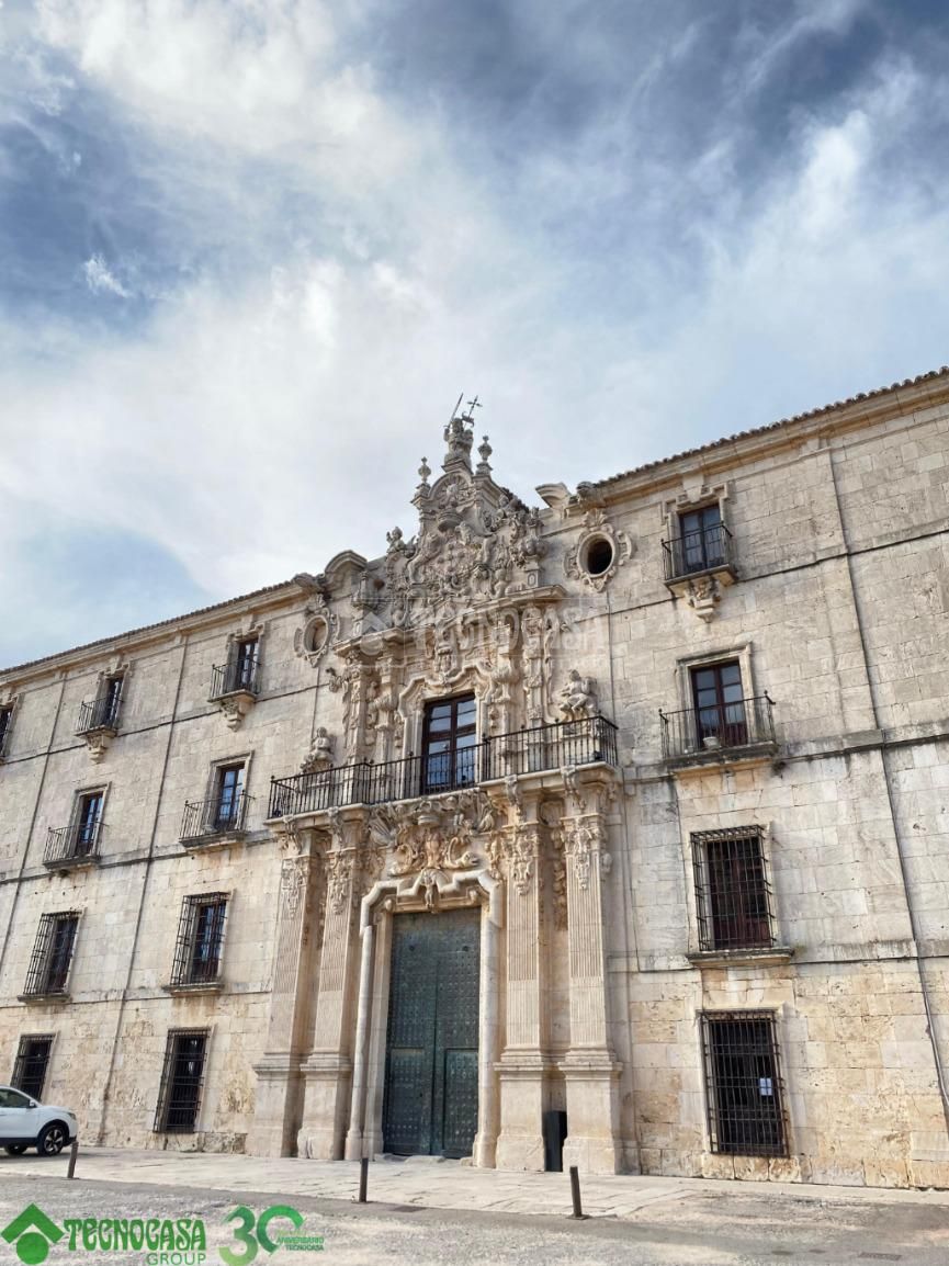 Casa adosada en venda a Calle C/CARMEN, Uclés