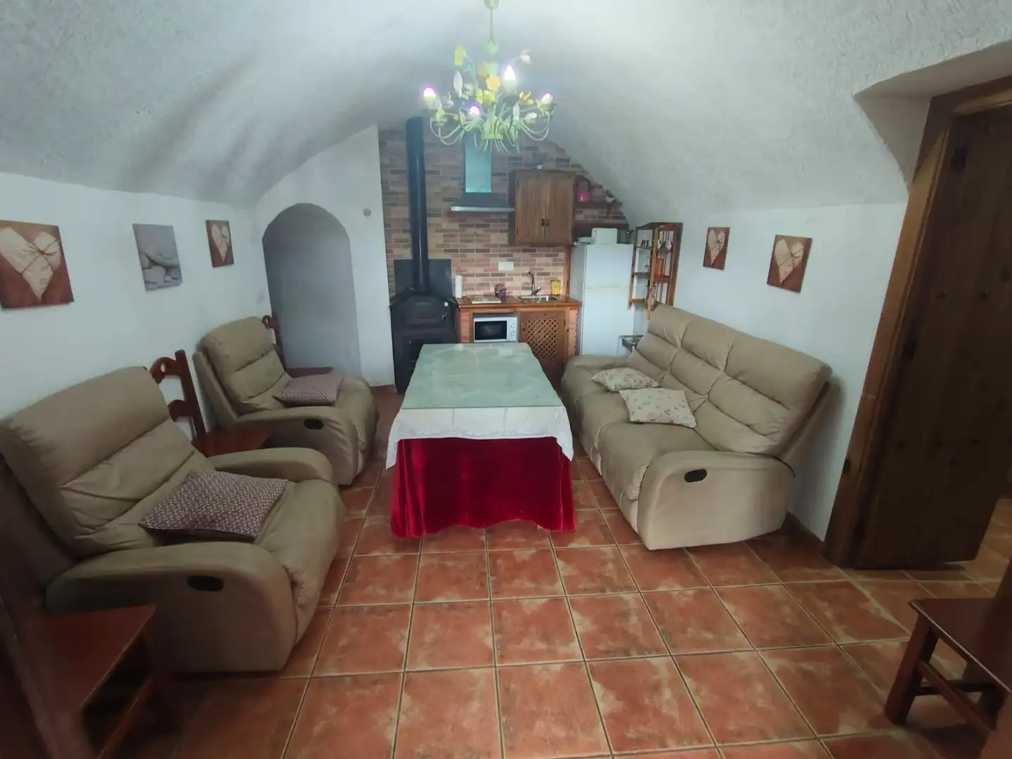 Sala d'estar de Finca rústica en venda en Guadix amb Moblat, Forn i Piscina comunitària