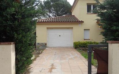 Vista exterior de Casa o xalet en venda en Riells i Viabrea amb Terrassa