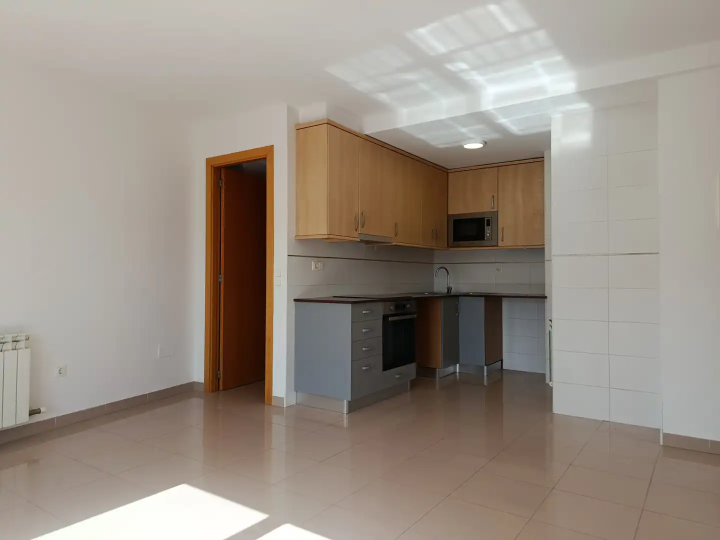 Cocina de Piso de alquiler en Caldes de Malavella con Calefacción y Balcón