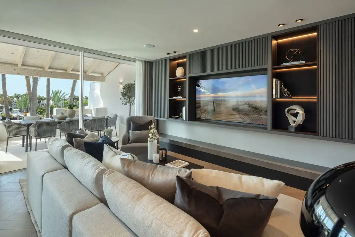 Living room of Duplexes for sale in Marbella  with Air Conditioner, Terrace and Community pool