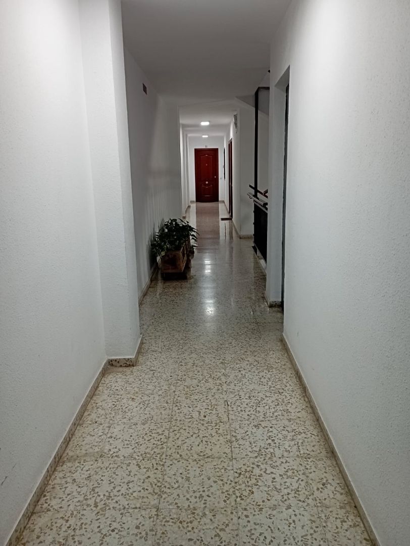 Flat for sale in  Sevilla Capital  with Air Conditioner