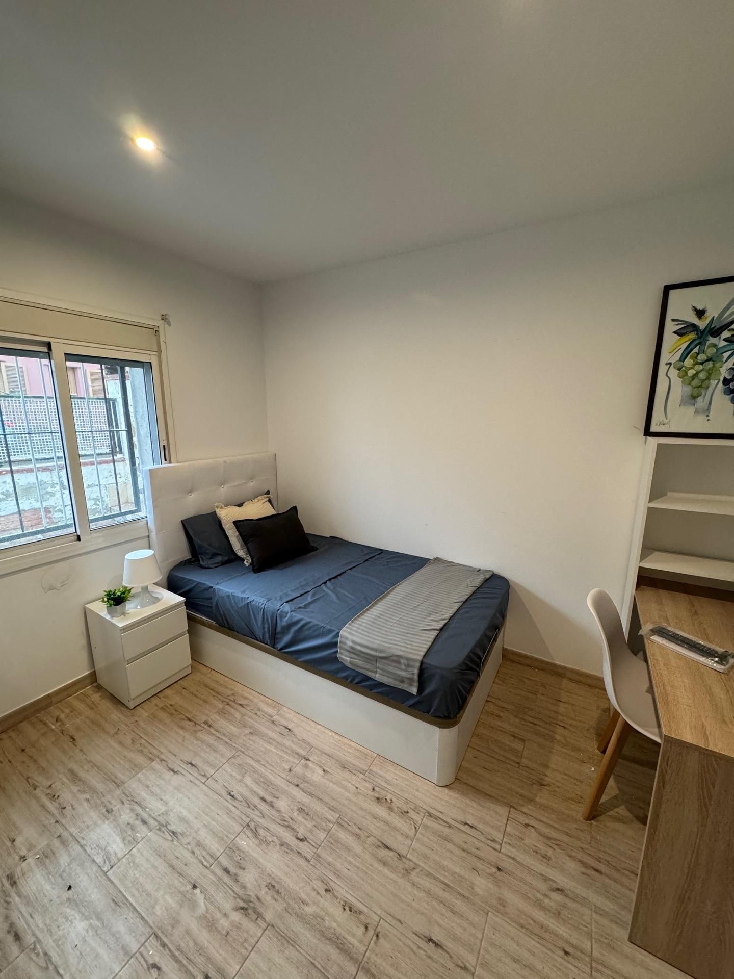 Bedroom of Flat to share in Sant Fost de Campsentelles