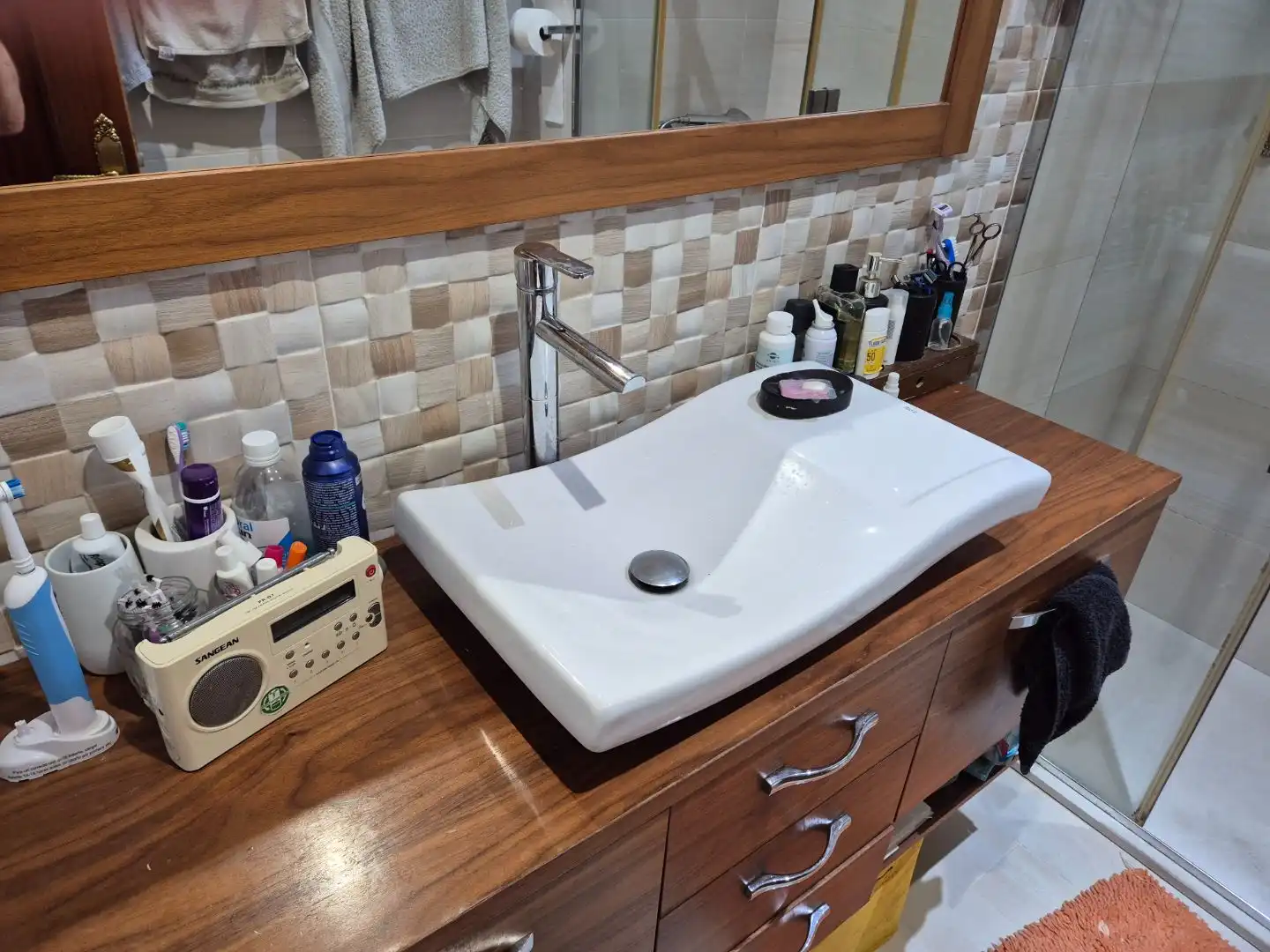Baño de Piso en venta en Bilbao  con Terraza y Balcón