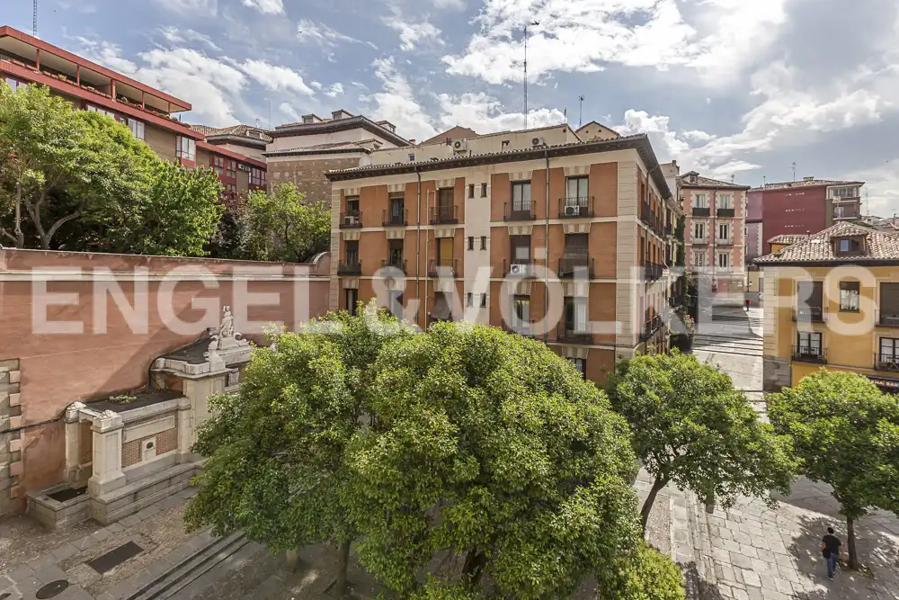 Außenansicht von Wohnung zum Verkauf in Madrid mit Heizung und Balkon