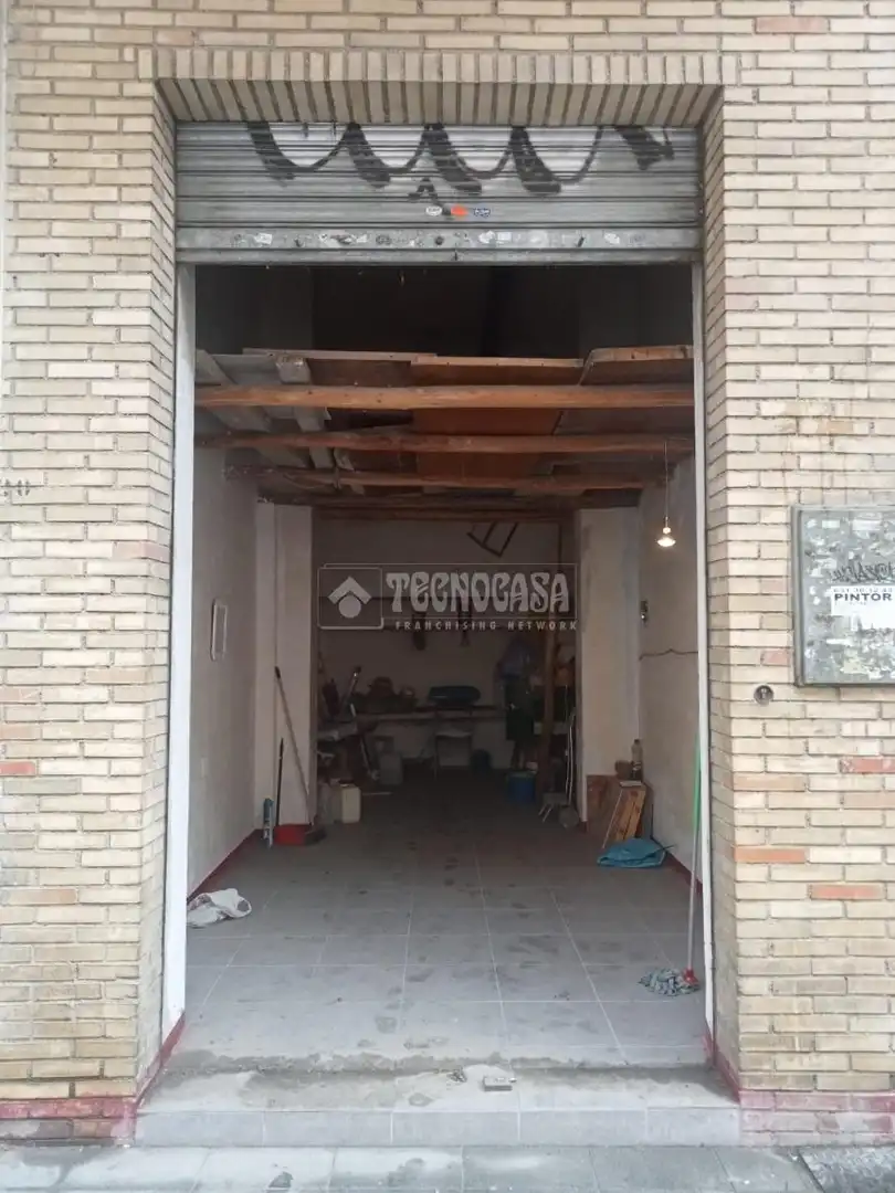 Local en venta en Granada