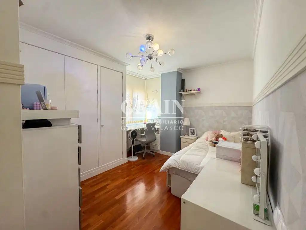 Bedroom of Flat for sale in Albacete  with Air Conditioner, Heating and Storage room