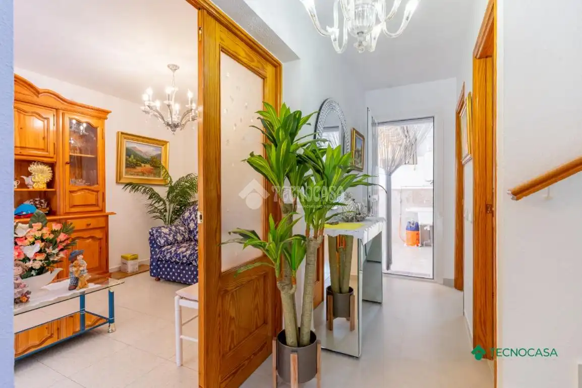 Piso en venta en Roquetas de Mar con Aire acondicionado, Terraza y Balcón