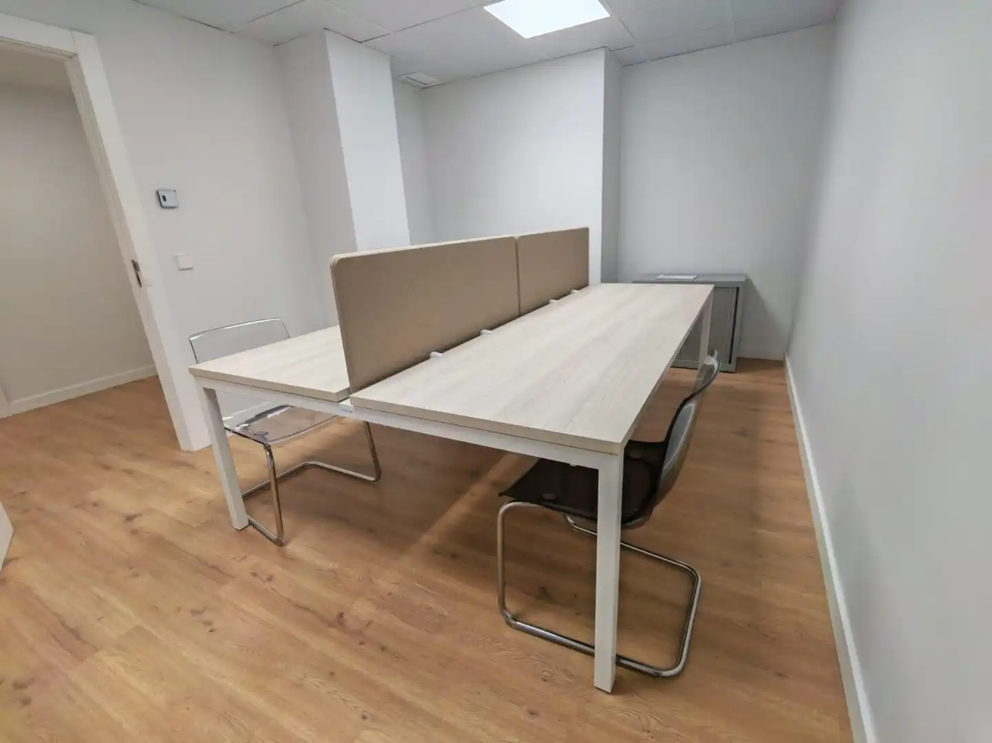 Office for rent in Murcia  with Air Conditioner and Furnished