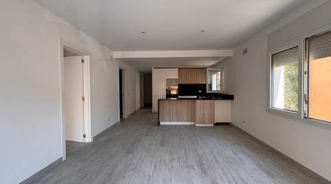 Foto 4 de Pis en venda a Carrer Roger de Lloria, 26, El Pedró, Girona