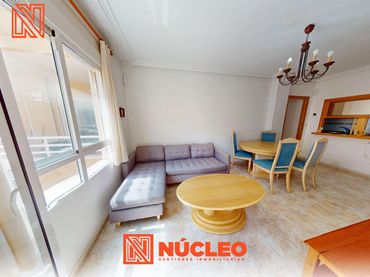 Appartement compact avec balcon à vendre à Calle Bella Antonia 4