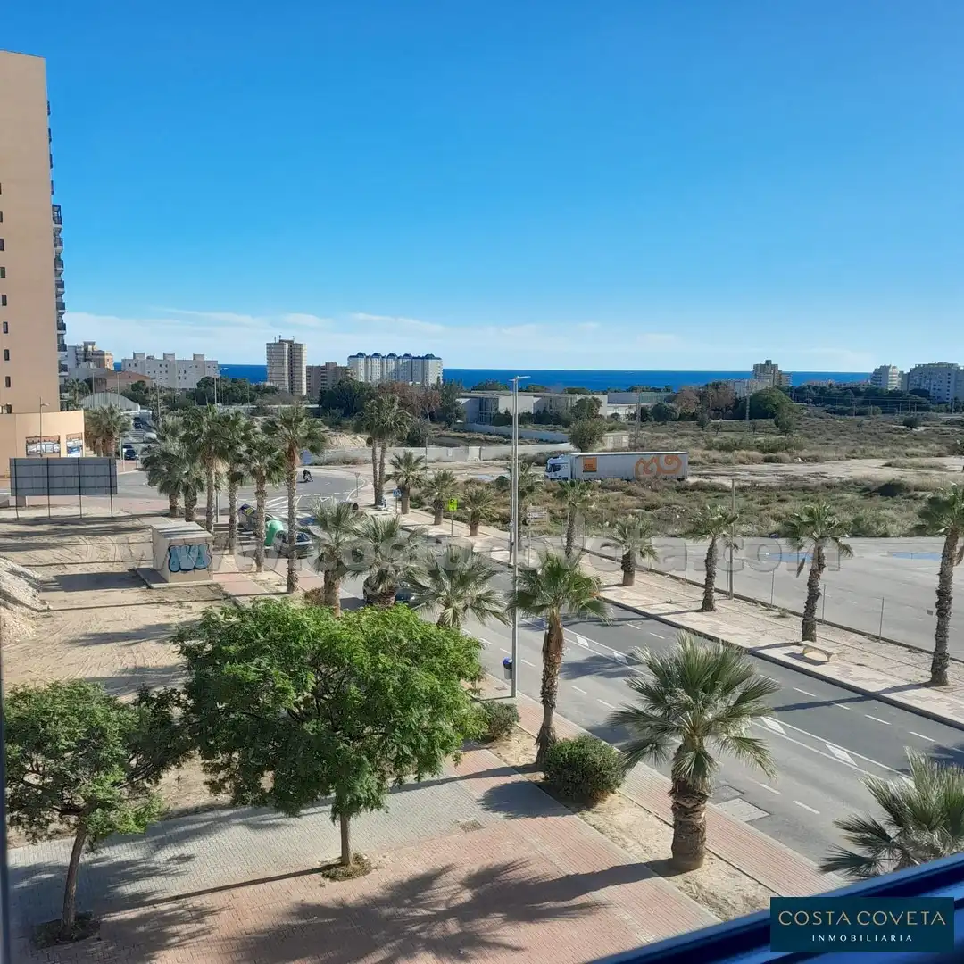 Exterior view of Apartments for sale in El Campello  with Air Conditioner, Swimming Pool and Furnished