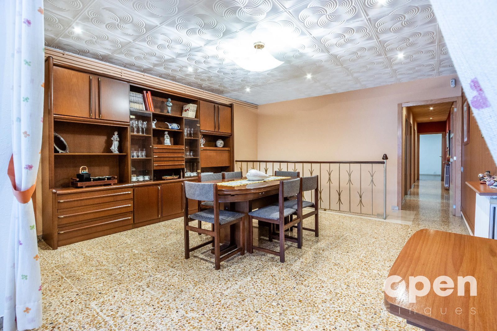 Comedor de Dúplex en venta en Terrassa con Calefacción y Trastero