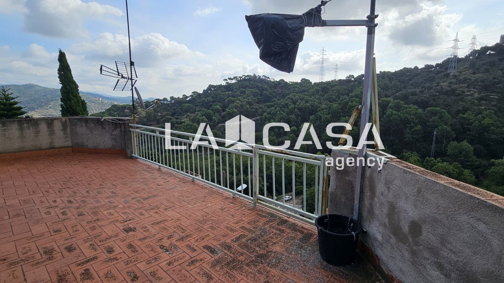 Terrace of House or chalet for sale in  Barcelona Capital  with Heating, Terrace and Storage room