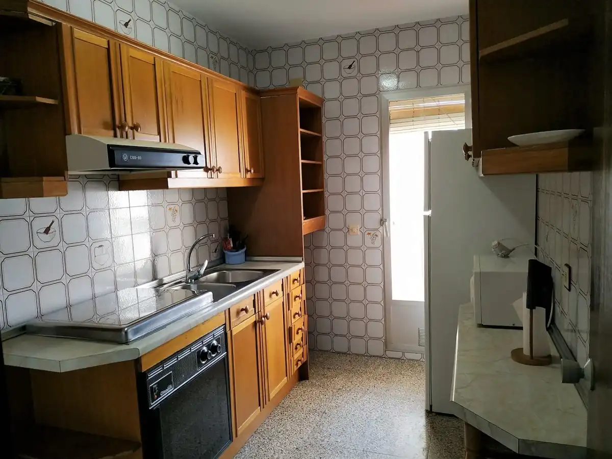 Cocina de Piso de alquiler en Plasencia con Terraza, Amueblado y Balcón
