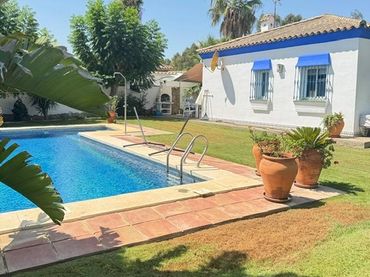 Villa mit Pool zum Verkauf in Pelagatos - Pago del Humo