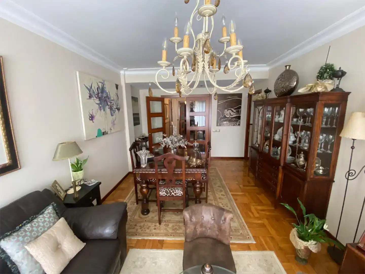 Comedor de Piso en venta en Vigo  con Parquet, Trastero y Balcón
