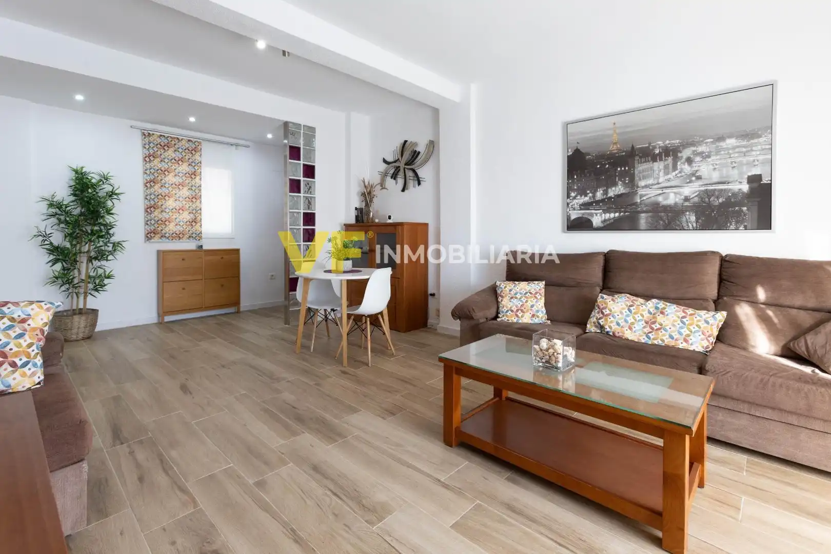 Sala d'estar de Apartament en venda en Los Álamos