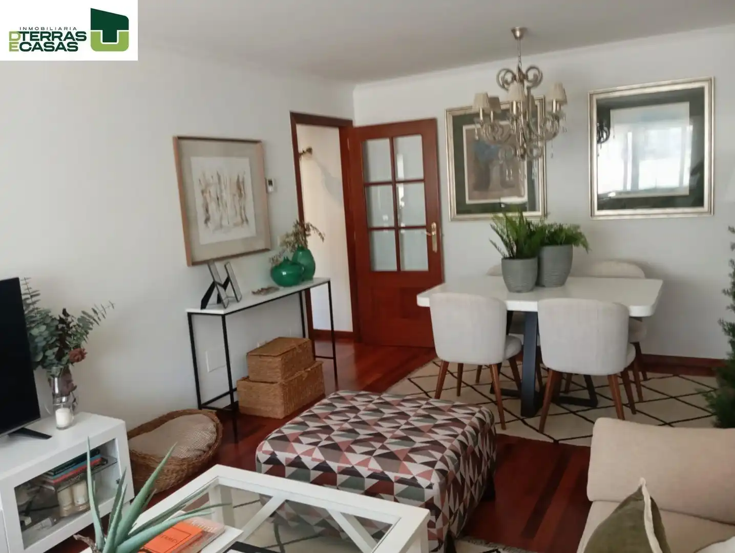 Sala de estar de Ático en venta en Pontevedra Capital  con Calefacción, Terraza y Trastero