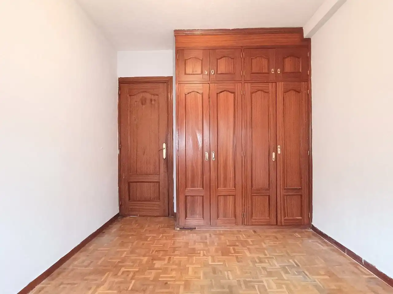 Habitación de Piso en venta en Madrid con Aire acondicionado, Parquet y Terraza