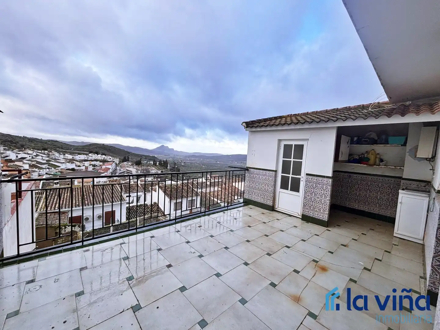 House with terrace for sale in Archidona