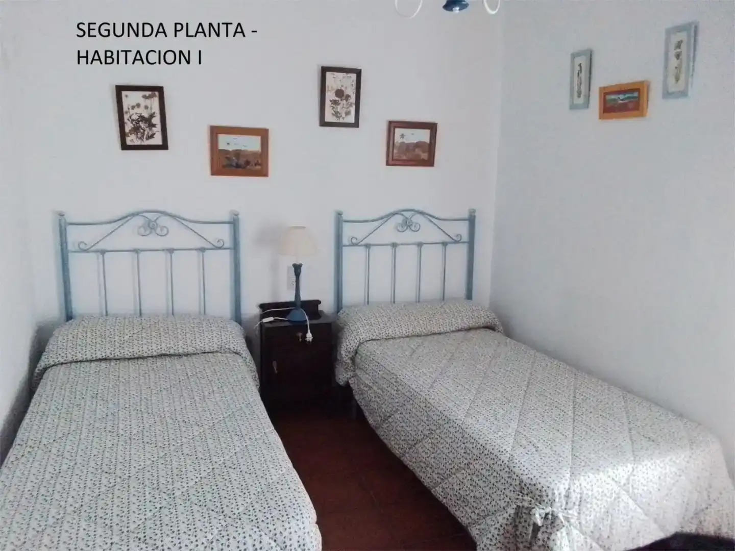 Dormitori de Casa adosada en venda en Carenas amb Aire condicionat, Moblat i Balcó
