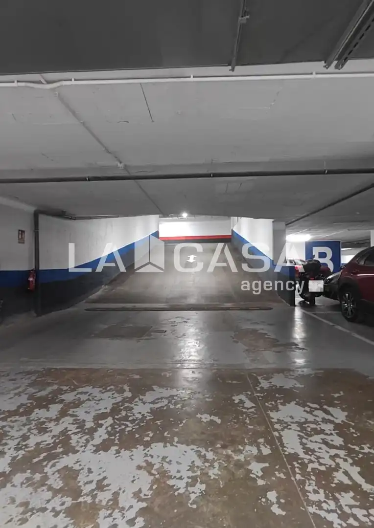 Flat for sale in Llefià
