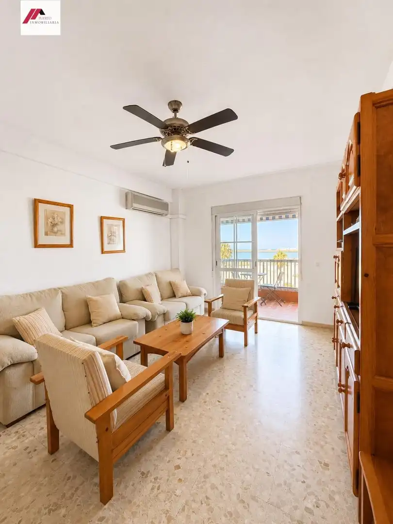 Sala d'estar de Pis en venda en El Puerto de Santa María amb Aire condicionat, Jardí privat i Terrassa