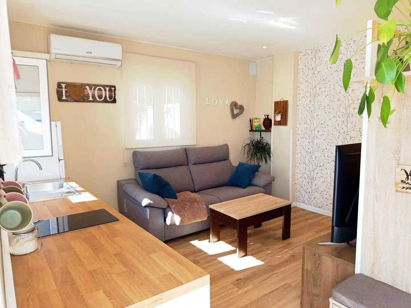Living room of Houses for sale in El Puerto de Santa María