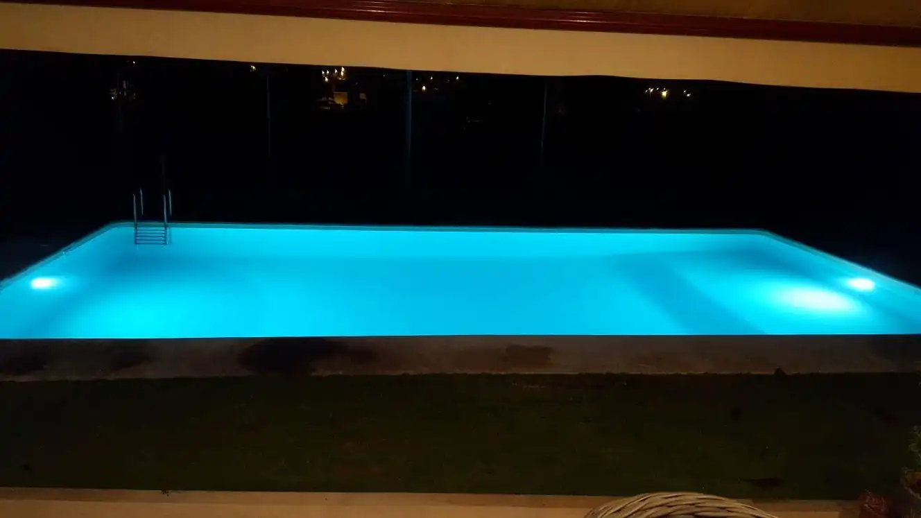 Piscina de Casa o xalet en venda en La Pobla de Vallbona amb Aire condicionat, Calefacció i Piscina
