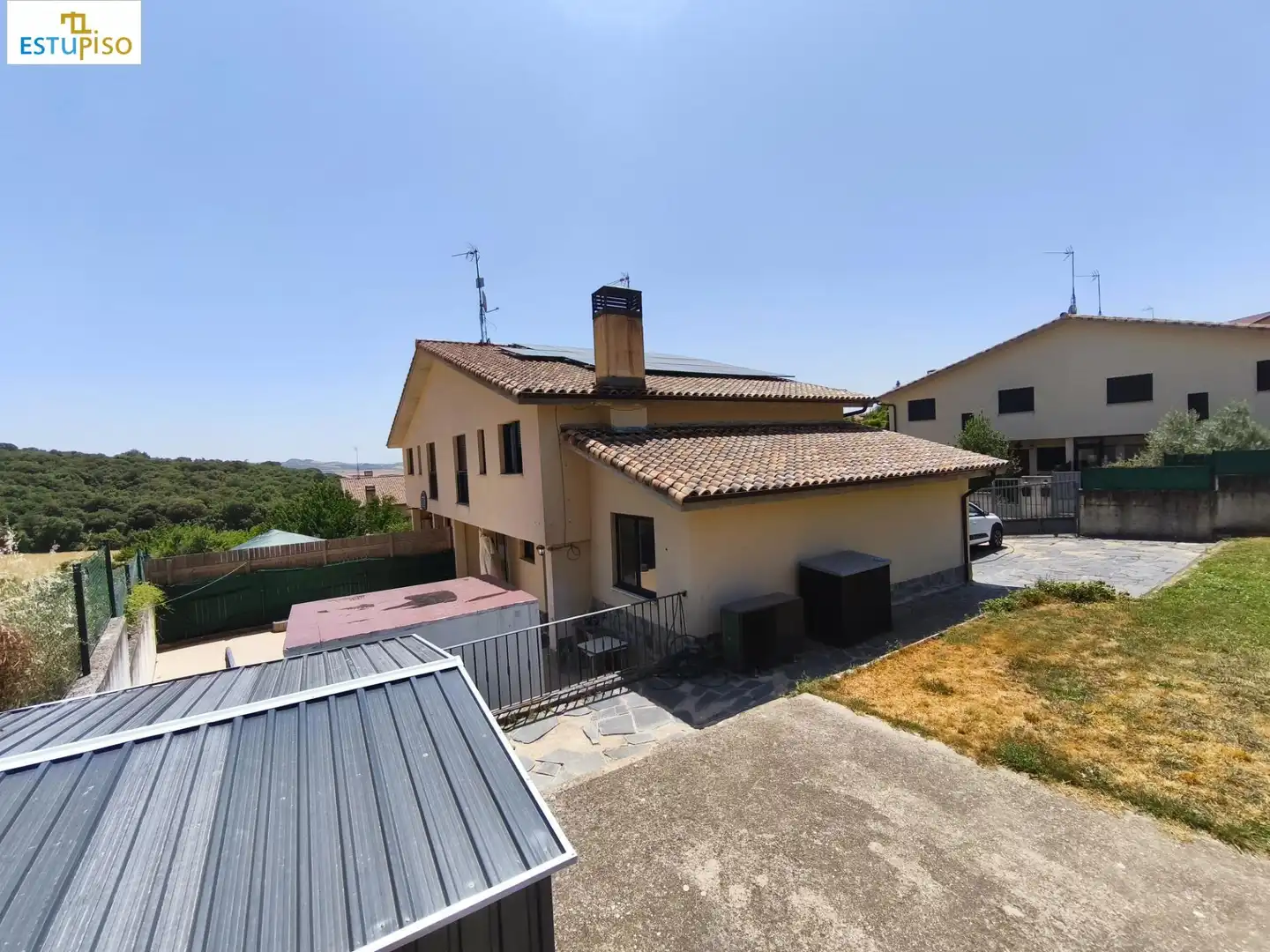 Vista exterior de Casa adosada en venda en Erriberagoitia / Ribera Alta amb Calefacció, Terrassa i Alarma