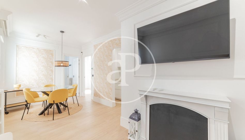 Piso de alquiler en C. de Narváez, Ibiza de Madrid - Imagen 4