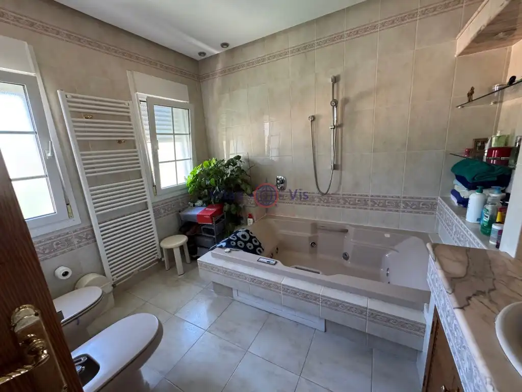 Casa amb piscina en venda a Urbanizacion Alamedas - Sutullena, imagen 16