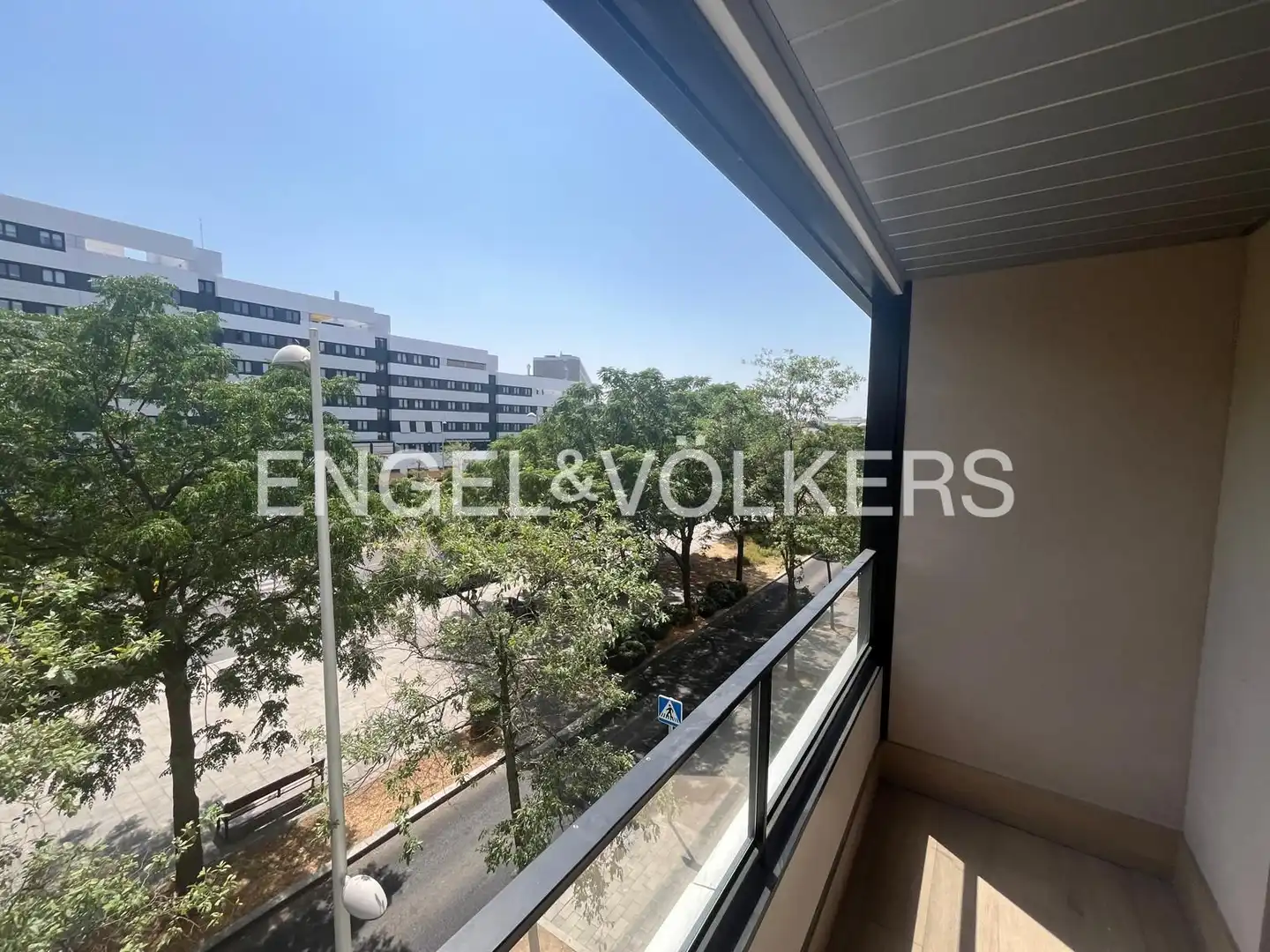 Balcony of Flat for rent in Madrid  with Heating