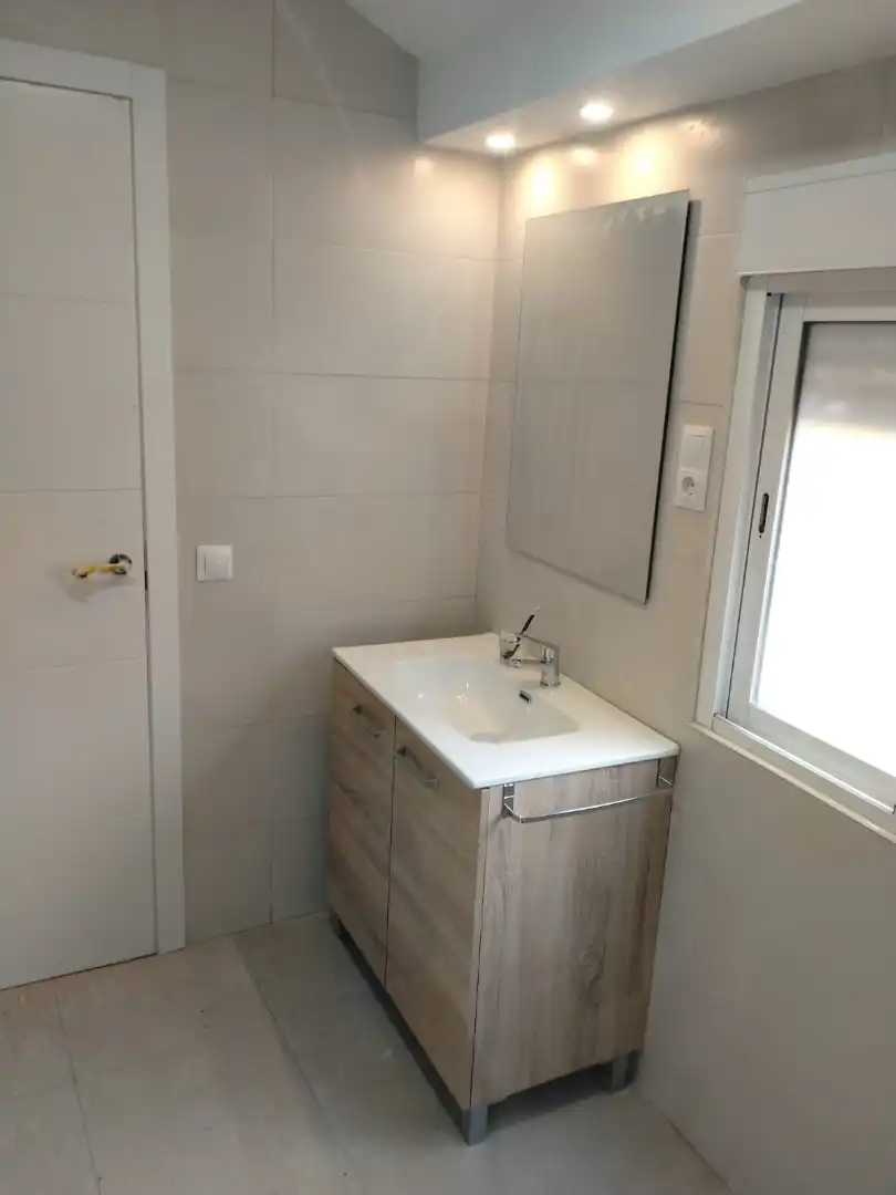 Bany de Casa o xalet en venda en Nogueira de Ramuín amb Jardí privat