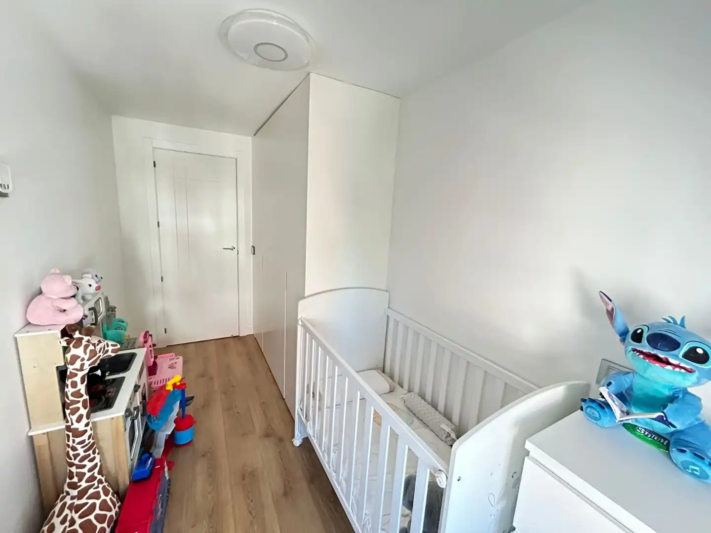 Bedroom of Flat for sale in Madrid  with Air Conditioner, Heating and Furnished