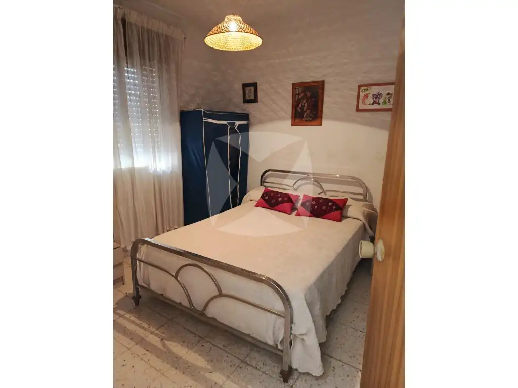 Schlafzimmer von Residential zum Verkauf in Cáceres